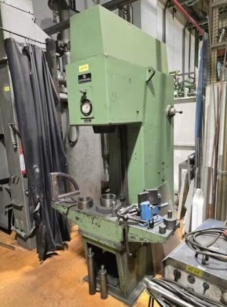 Unlocking the Value of Industrial Machinery – Your Smart Buy Guide