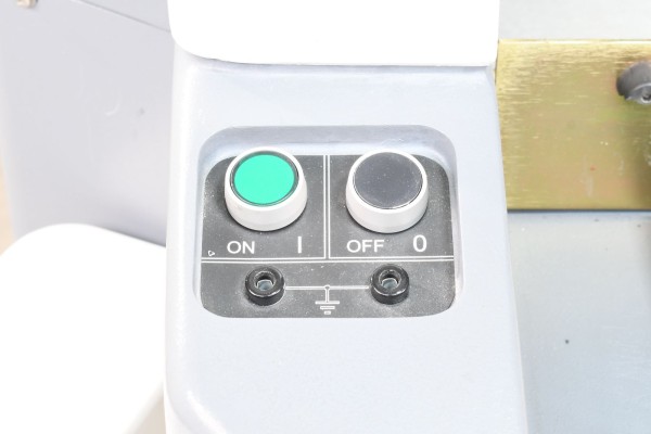 ASYMTEK X-1010, Axiom, Adhesive Dispenser, YoM2005 ASYMTEK X-1010, Axiom, Adhesive Dispenser, YoM2005