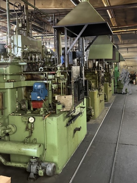 Complete hardening shop consisting of several o...
