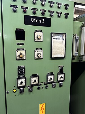 Complete hardening shop consisting of several ovens, protective gas generator, cleaning system Complete hardening shop consisting of several ovens, protective gas generator, cleaning system