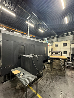 Horizontal Machining Center ( HMC ) from Mazak of year - 2006, Model - FH 6800 Horizontal Machining Center ( HMC ) from Mazak of year - 2006, Model - FH 6800