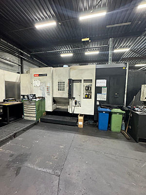 Horizontal Machining Center ( HMC ) from Mazak of year - 2006, Model - FH 6800 Horizontal Machining Center ( HMC ) from Mazak of year - 2006, Model - FH 6800